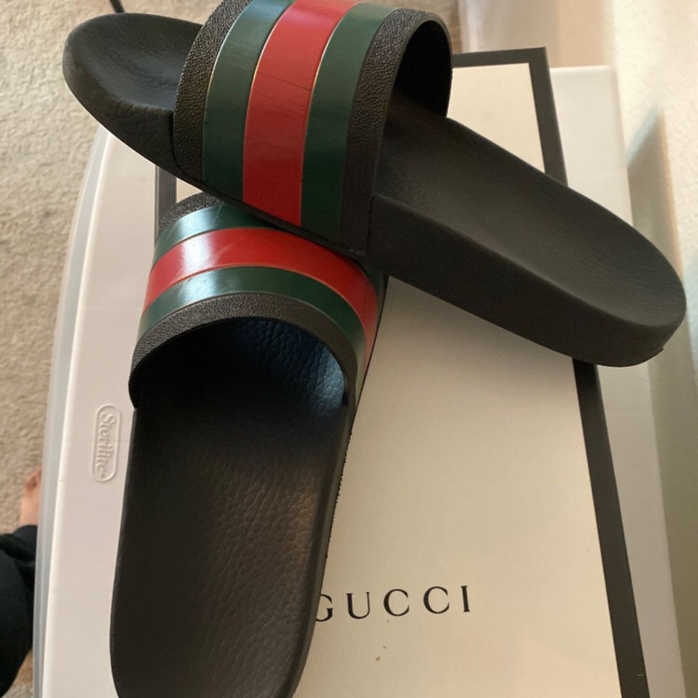 Gucci slides